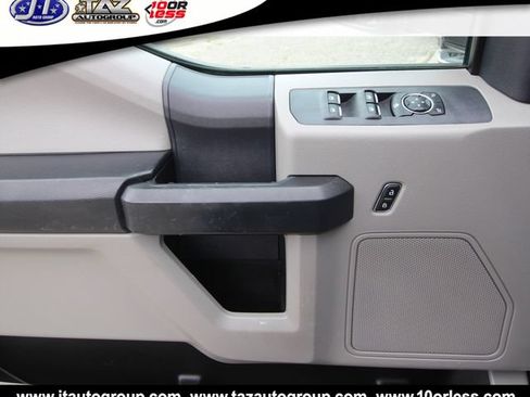 Used 2022 Ford F250 XL w/ STX Appearance Package AWD/4WD image 12