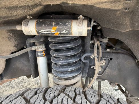 Used 2024 Ford F250 Platinum AWD/4WD image 11