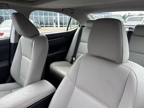 Used 2018 Lexus ES 350 w/ Premier Package image 14