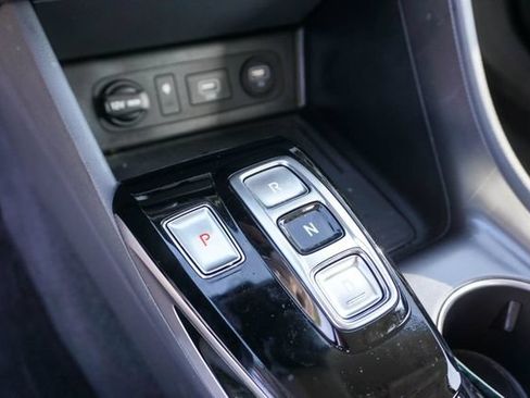 Used 2023 Hyundai Sonata SEL w/ Convenience Package FWD image 14