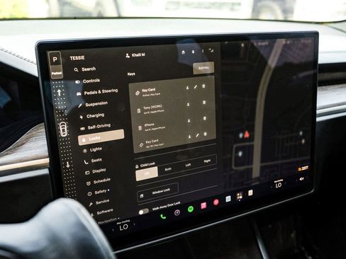 Used 2021 Tesla Model S Long Range AWD/4WD image 25