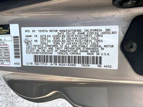 Used 2005 Toyota Tacoma 2WD Access Cab w/ Convenience Pkg image 33