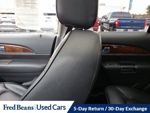 Used 2013 Lincoln MKX AWD image 19