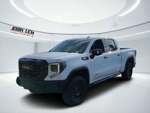 Used 2024 GMC Sierra 1500 AT4X w/ AT4X AEV Edition image 9