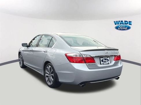 Used 2015 Honda Accord Sport image 7