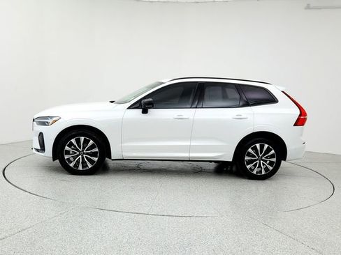 Certified 2025 Volvo XC60 B5 Plus image 8