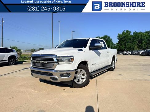 Used 2022 RAM 1500 Laramie AWD/4WD image 1