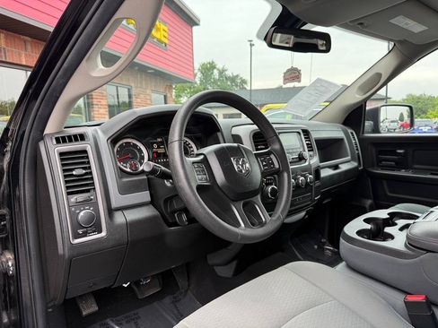 Used 2019 RAM 1500 Tradesman w/ Chrome Plus Package RWD image 11