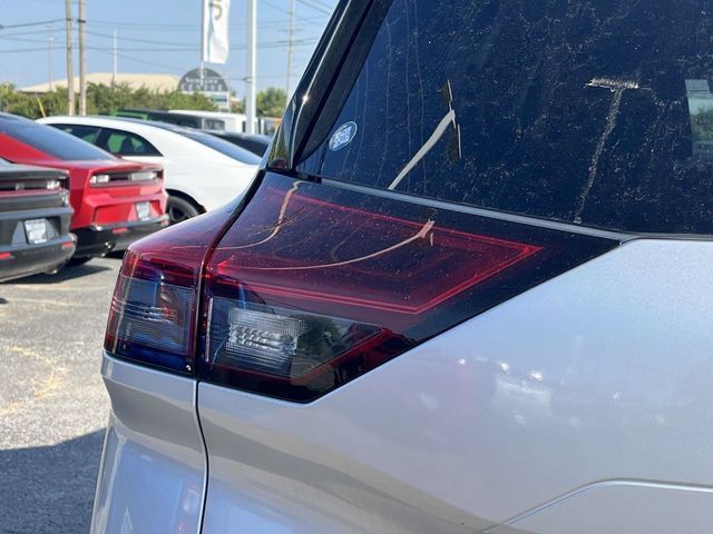 Used 2021 Nissan Rogue SV FWD image 10