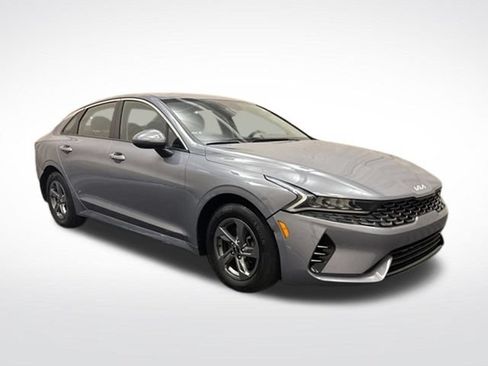 Used 2023 Kia K5 LXS FWD image 3