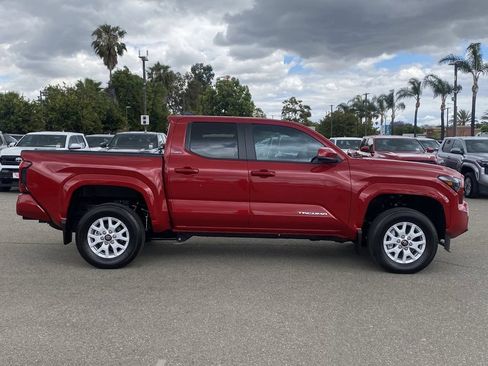 Certified 2026 Toyota Tacoma SR5 RWD image 39