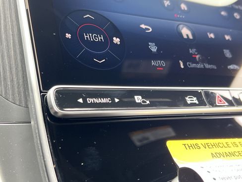 New 2026 Mercedes-Benz GLC 300 4MATIC image 32