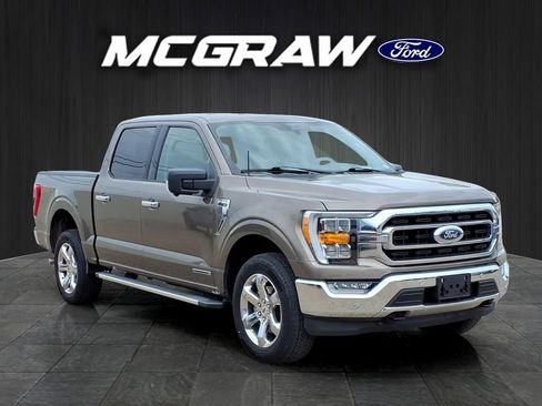 Used 2022 Ford F150 XLT w/ Equipment Group 302A High AWD/4WD image 3