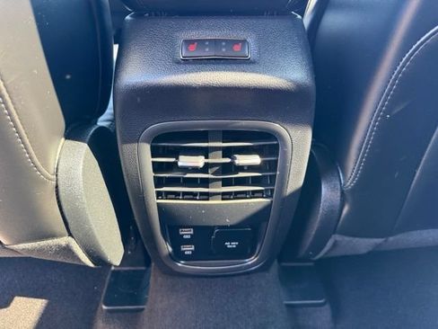 Used 2019 Lincoln MKC Reserve w/ MKC Climate Package FWD image 24