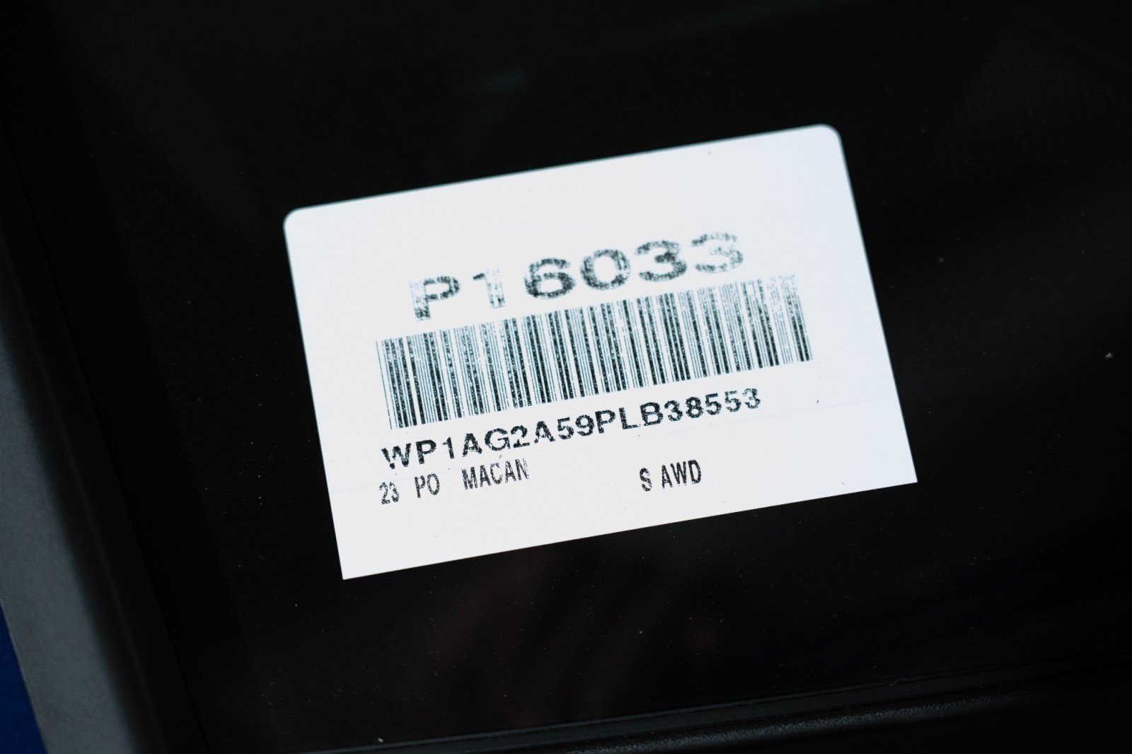 Certified 2023 Porsche Macan S AWD/4WD image 25