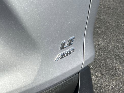 Used 2024 Toyota RAV4 LE image 27