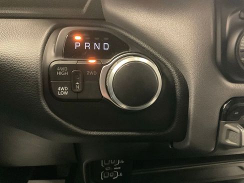 Used 2024 RAM 2500 Big Horn w/ Bed Utility Group image 20