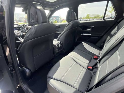 Used 2026 Mercedes-Benz GLC 300 4MATIC image 13