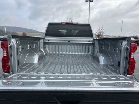 New 2026 Chevrolet Silverado 2500 Custom image 9
