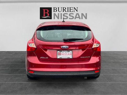 Used 2014 Ford Focus Titanium FWD image 4