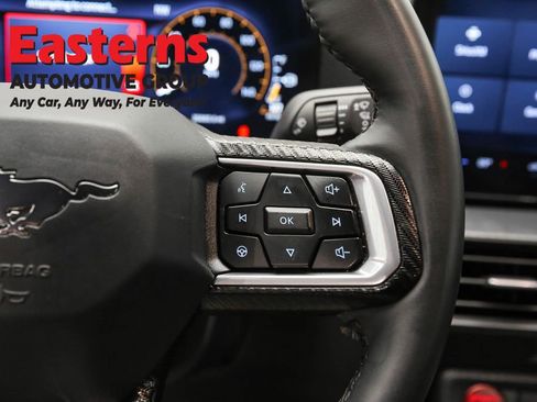 Used 2025 Ford Mustang Coupe RWD image 16