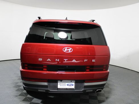 Used 2024 Hyundai Santa Fe Limited image 6