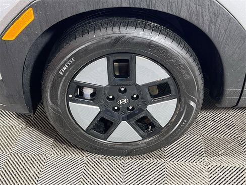 Used 2025 Hyundai Santa Fe SEL image 29