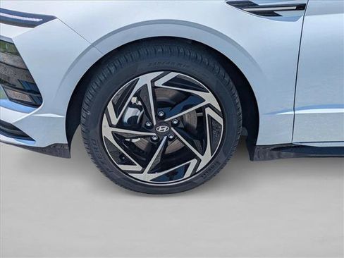 New 2026 Hyundai Sonata SEL FWD image 10