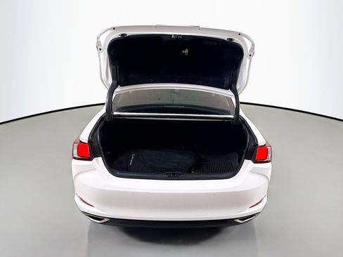 Certified 2022 Lexus ES 350 w/ Premium Package image 25