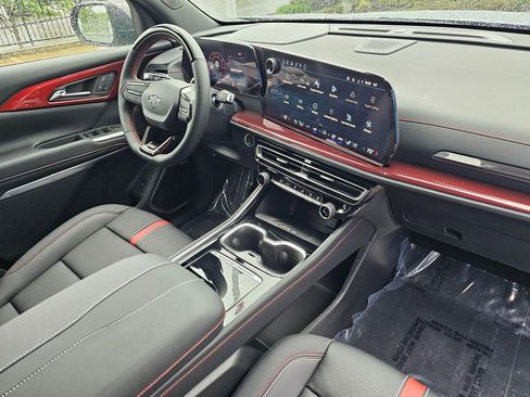 New 2026 Chevrolet Traverse RS AWD/4WD image 10