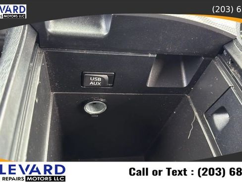 Used 2013 Toyota Venza XLE AWD/4WD image 20