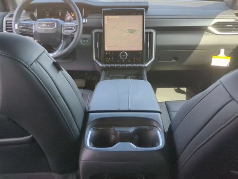 Used 2026 GMC Acadia Elevation w/ Elevation Premium Package FWD image 20
