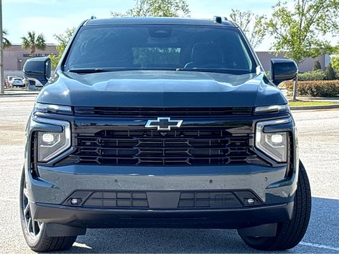 New 2026 Chevrolet Suburban RST w/ Comfort Package AWD/4WD image 2