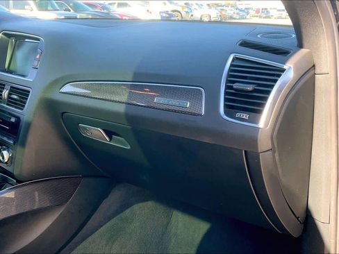 Used 2017 Audi SQ5 Premium Plus w/ Technology Package image 18