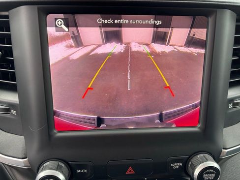 Used 2019 RAM 1500 Big Horn image 22