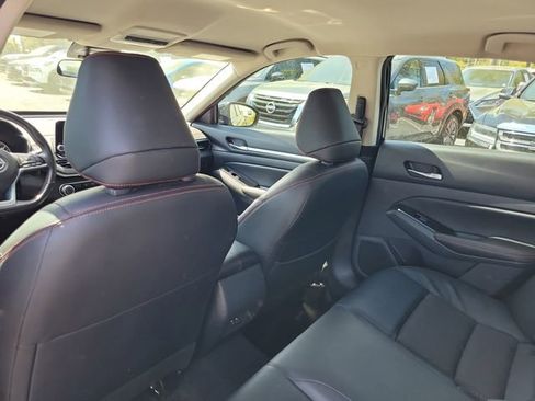 Used 2024 Nissan Altima 2.5 SR image 25