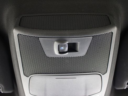 Used 2020 Ford F150 XLT w/ Equipment Group 302A Luxury AWD/4WD image 21