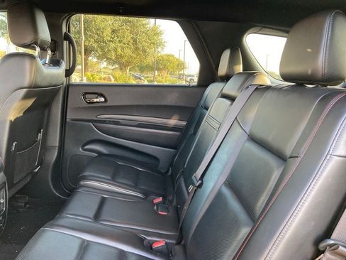 Used 2024 Dodge Durango GT RWD image 9