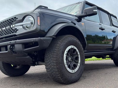 Used 2023 Ford Bronco Badlands w/ Sasquatch Package AWD/4WD image 7