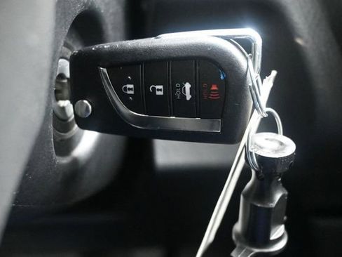 Used 2024 Toyota Camry LE FWD image 10