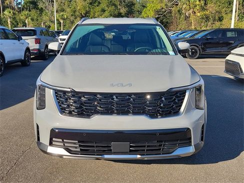 New 2026 Kia Sorento S image 2