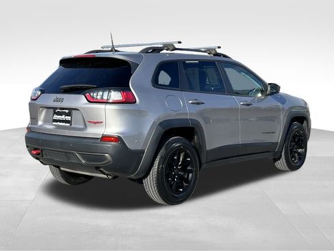 Used 2019 Jeep Cherokee Trailhawk image 7