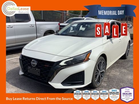 Used 2023 Nissan Altima 2.5 SR AWD/4WD image 1