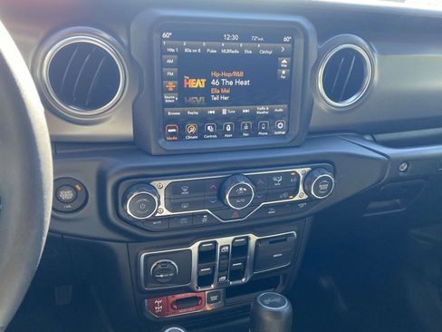 Certified 2023 Jeep Wrangler Unlimited Rubicon 4xe image 8