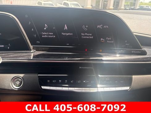 Used 2021 Cadillac Escalade ESV Sport AWD/4WD image 21