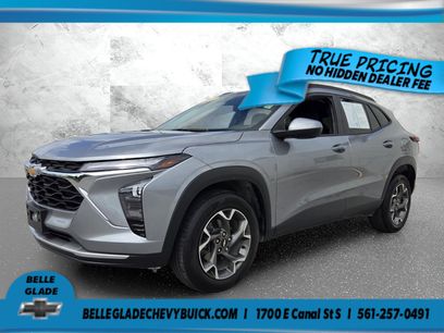 Used 2025 Chevrolet Trax LT w/ Driver Confidence Package