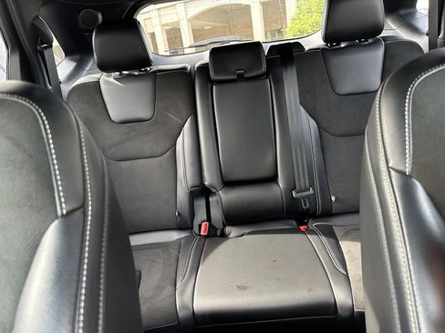 Used 2020 Ford Edge ST w/ Cold Weather Package AWD/4WD image 17