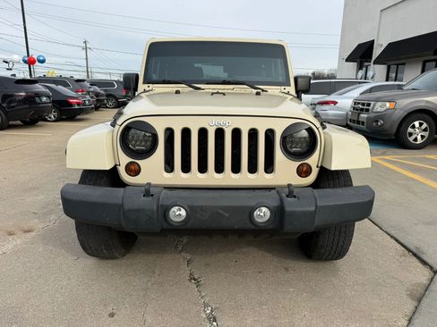 Used 2011 Jeep Wrangler Sahara w/ Trailer Tow Group image 4