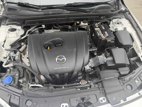 Used 2022 MAZDA MAZDA3 s image 13