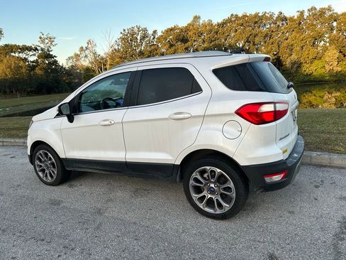 Used 2020 Ford EcoSport Titanium image 3
